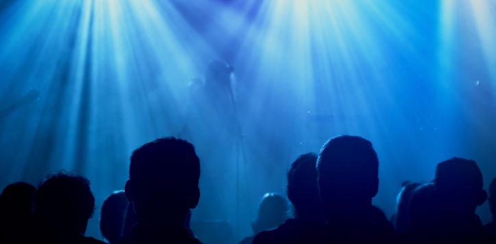 rock-band-silhouettes-on-stage-at-concert-2